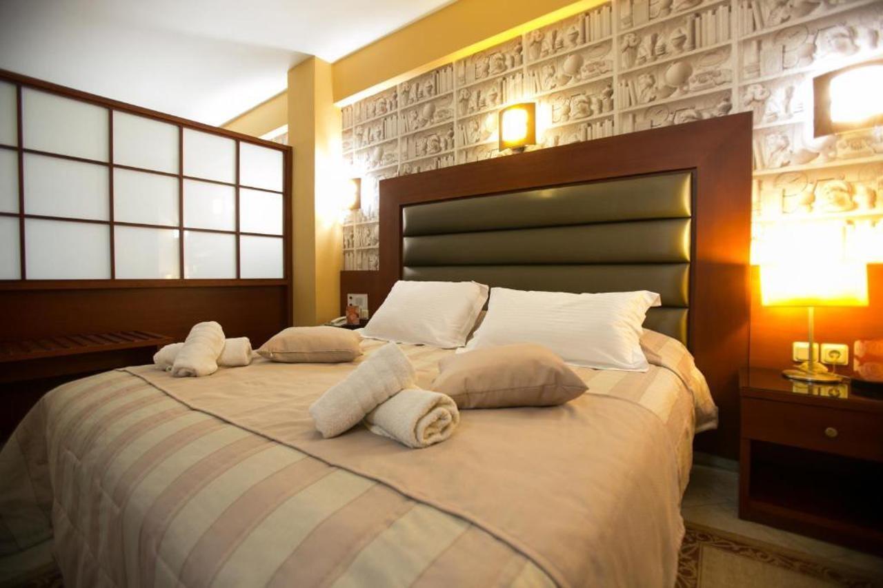 הרקליון City Life Hotel מראה חיצוני תמונה