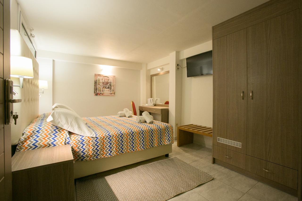 הרקליון City Life Hotel מראה חיצוני תמונה