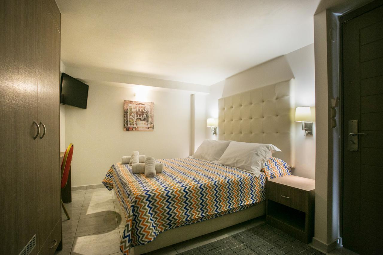 הרקליון City Life Hotel מראה חיצוני תמונה