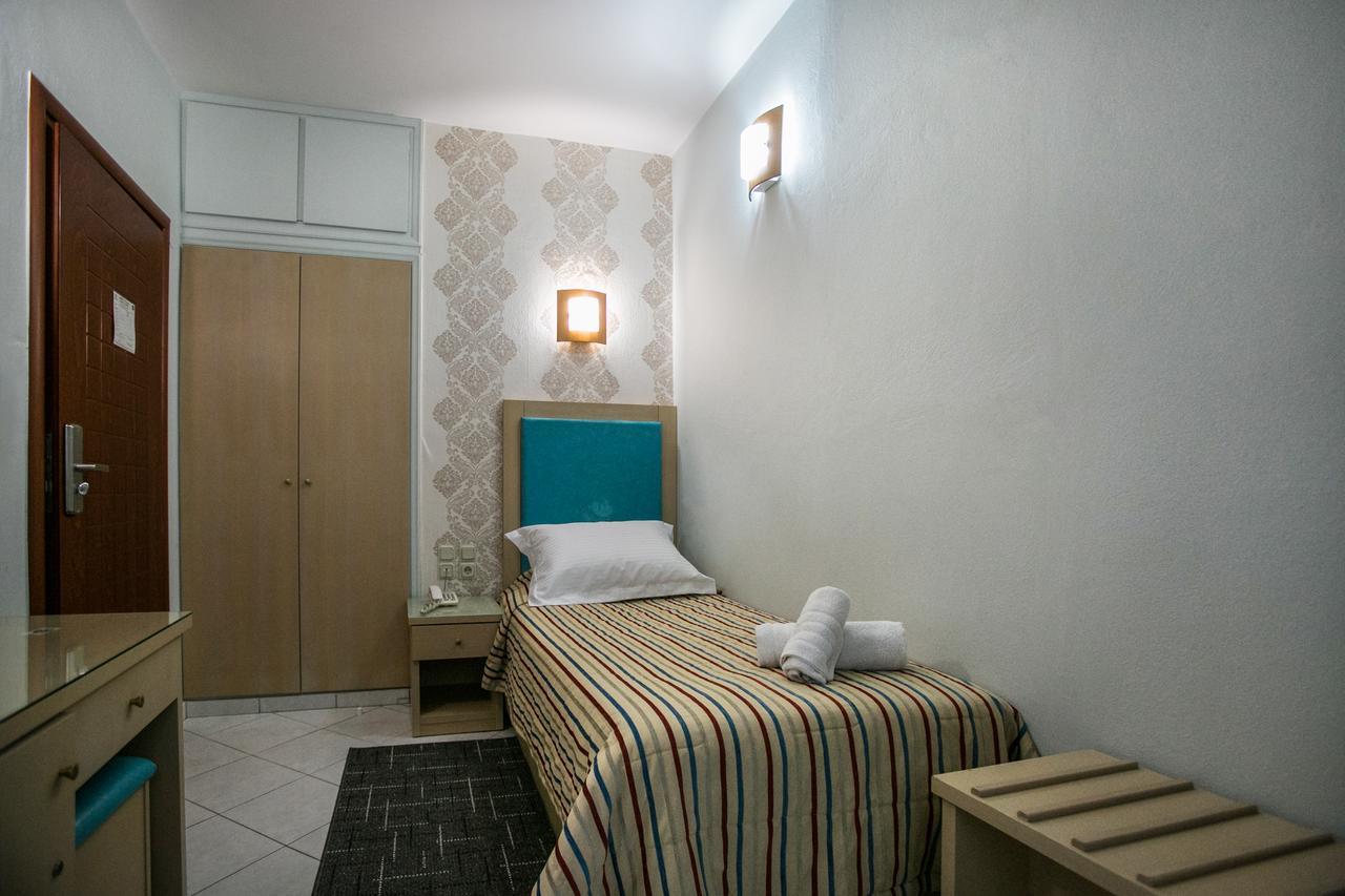 הרקליון City Life Hotel מראה חיצוני תמונה